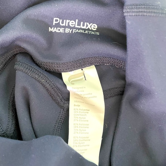 Fabletics women’s dark blue leggings - Picture 4 of 4